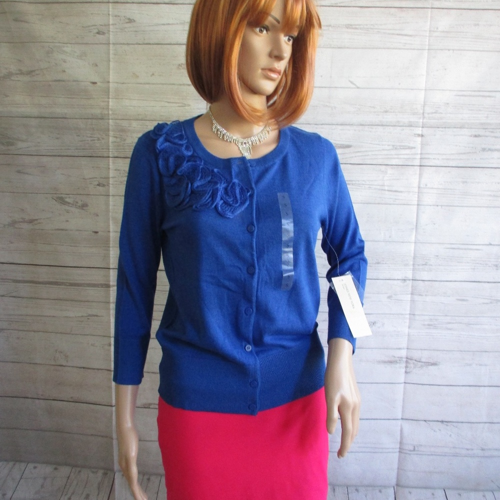 NWT - JONES NEW YORK sweater - sz S - MSRP $89.00 - Picture 2 of 4